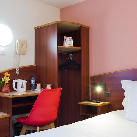 Comfort Hotel Étampes Εξωτερικό φωτογραφία