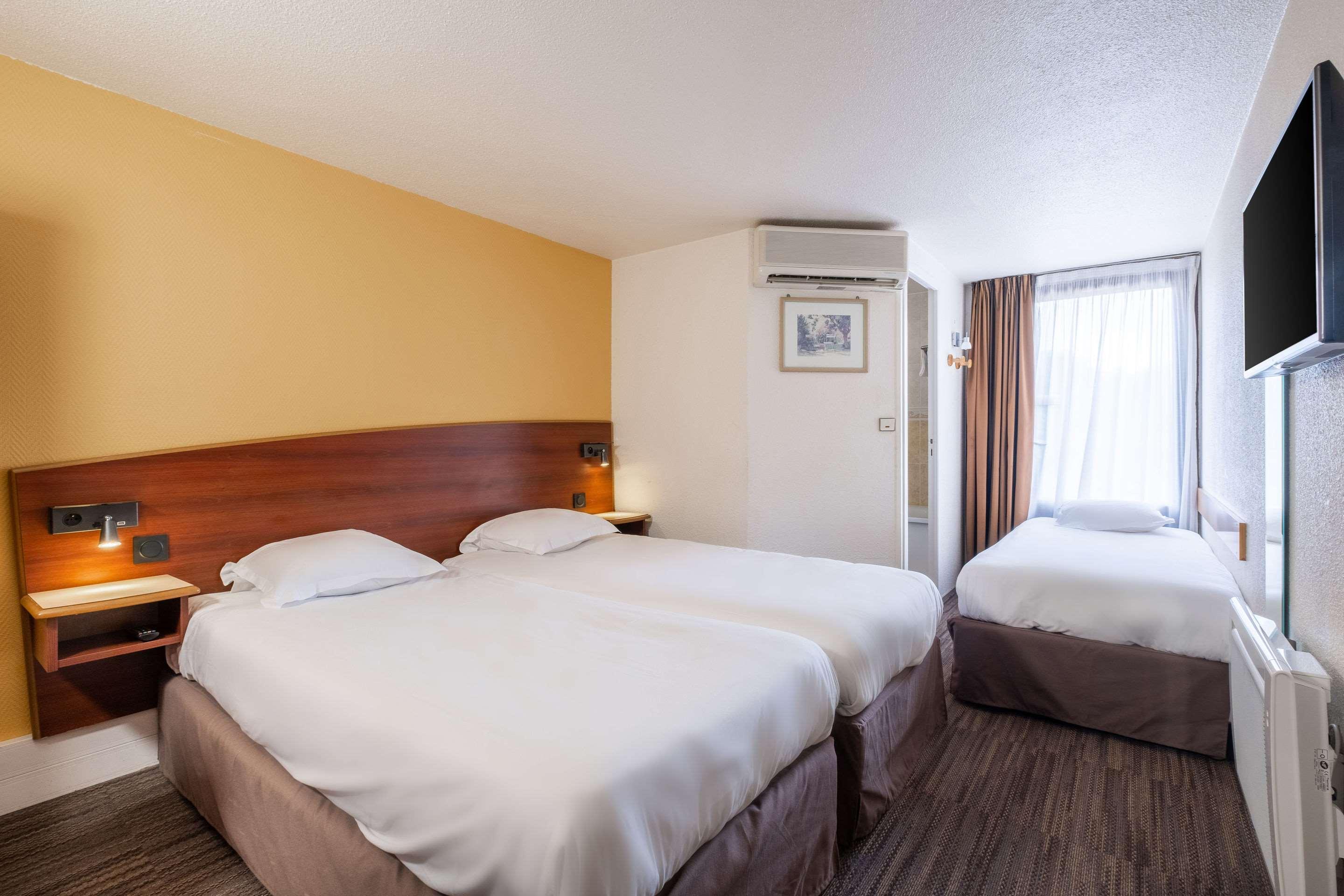 Comfort Hotel Étampes Εξωτερικό φωτογραφία