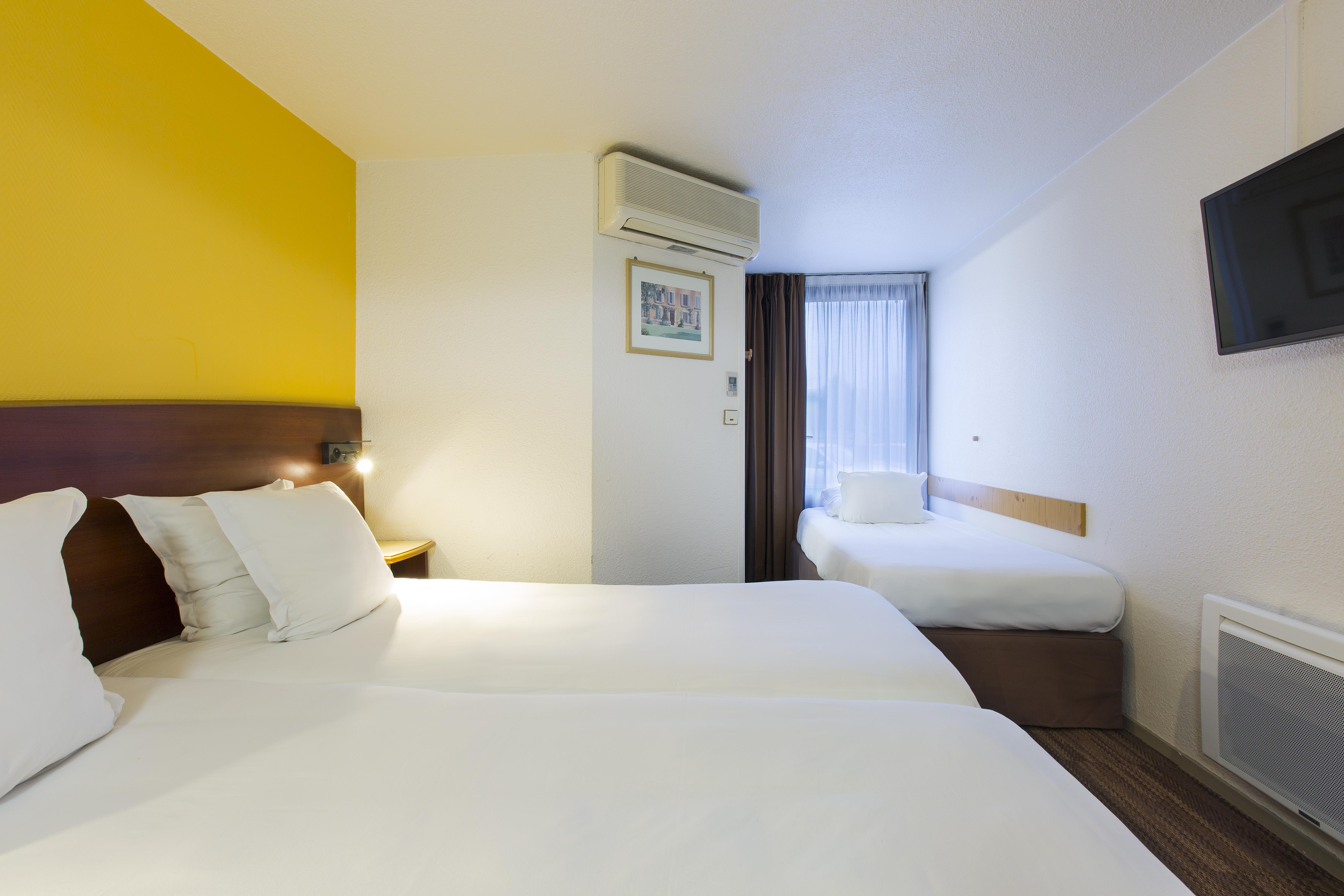Comfort Hotel Étampes Εξωτερικό φωτογραφία