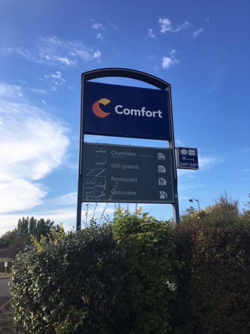 Comfort Hotel Étampes Εξωτερικό φωτογραφία